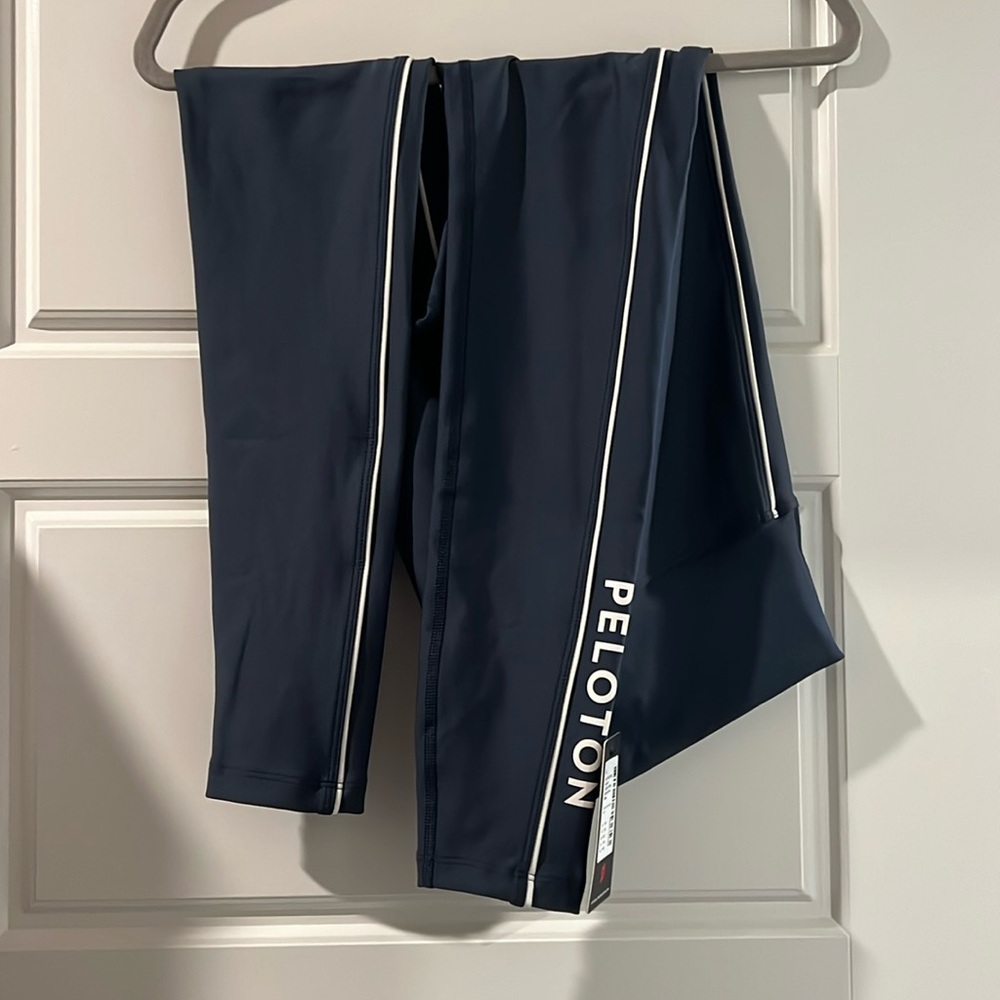 Peloton Show Up Tuxedo Stripe Legging with Piping